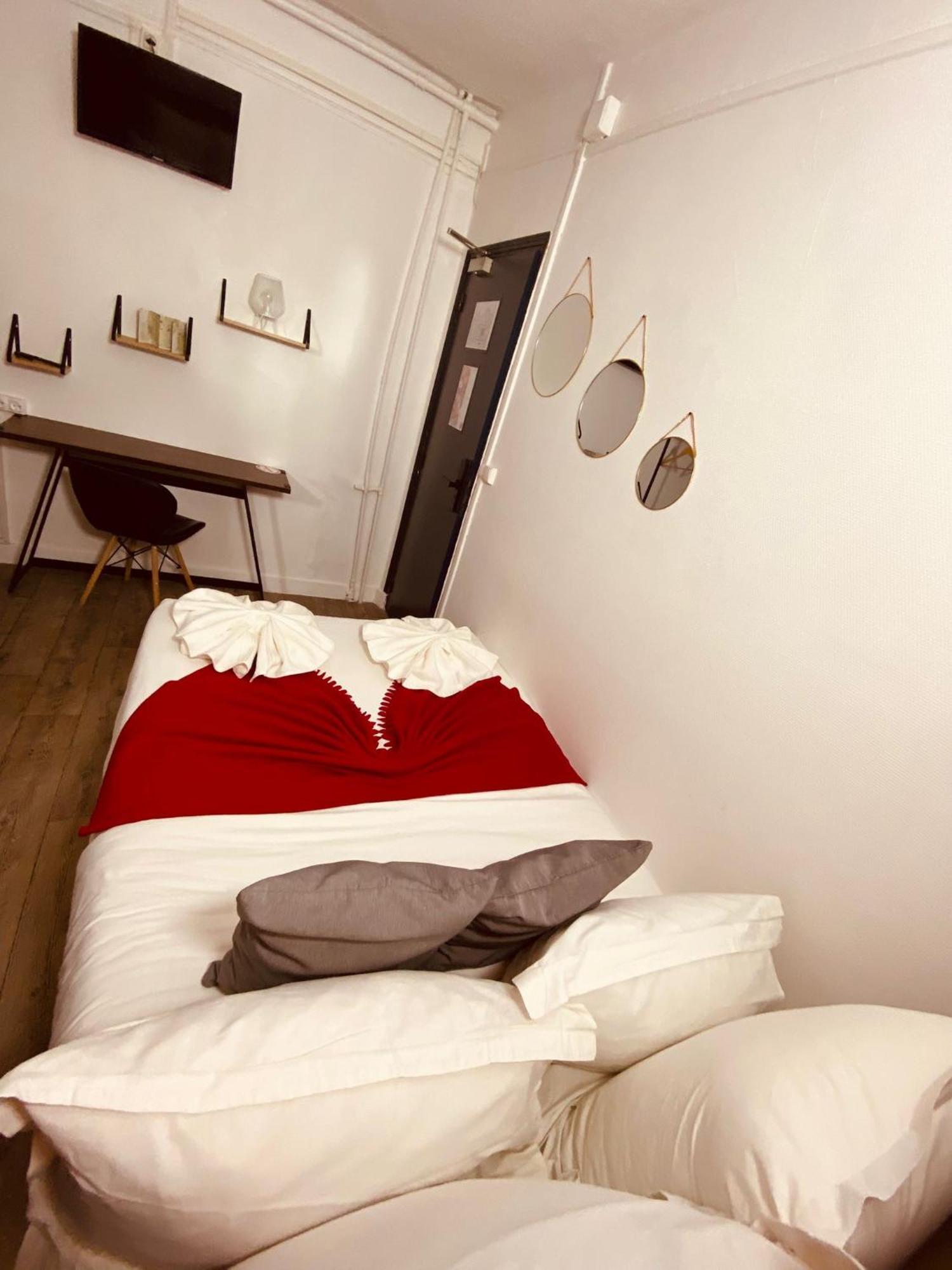 Hotel Louvain Paříž Pokoj fotografie